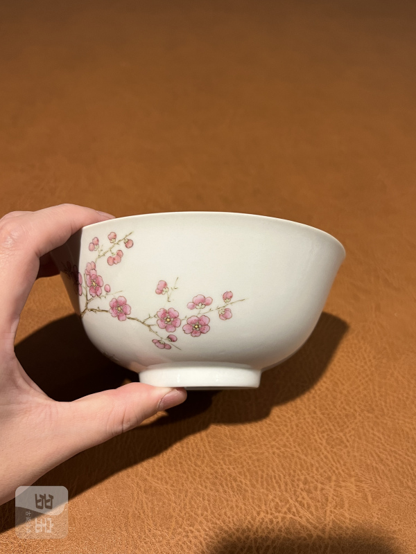 清道光 粉彩梅花纹碗 - 图4